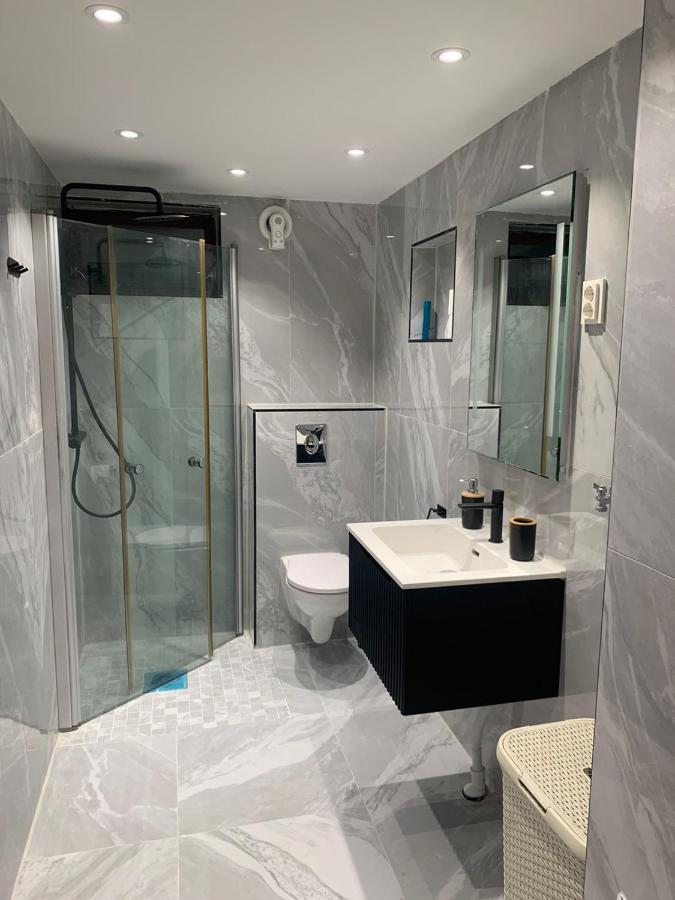 Beautiful 2 Rooms Apartment In Klofta,Near Oslo Airport& Oslo エクステリア 写真